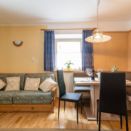 Garni Flori Villa Längenfeld Værelse billede