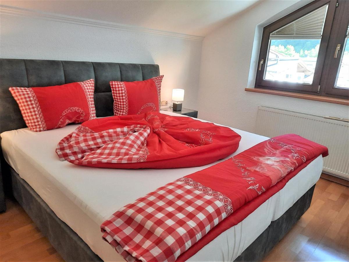 Garni Flori Villa Längenfeld Eksteriør billede