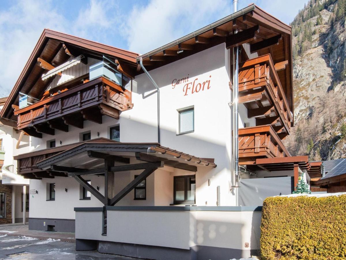 Garni Flori Villa Längenfeld Eksteriør billede