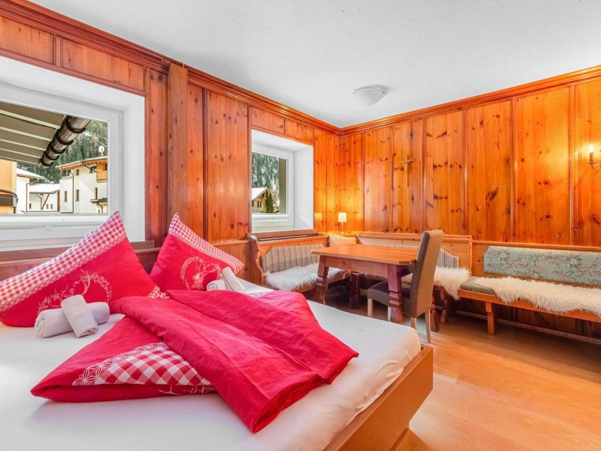 Garni Flori Villa Längenfeld Eksteriør billede
