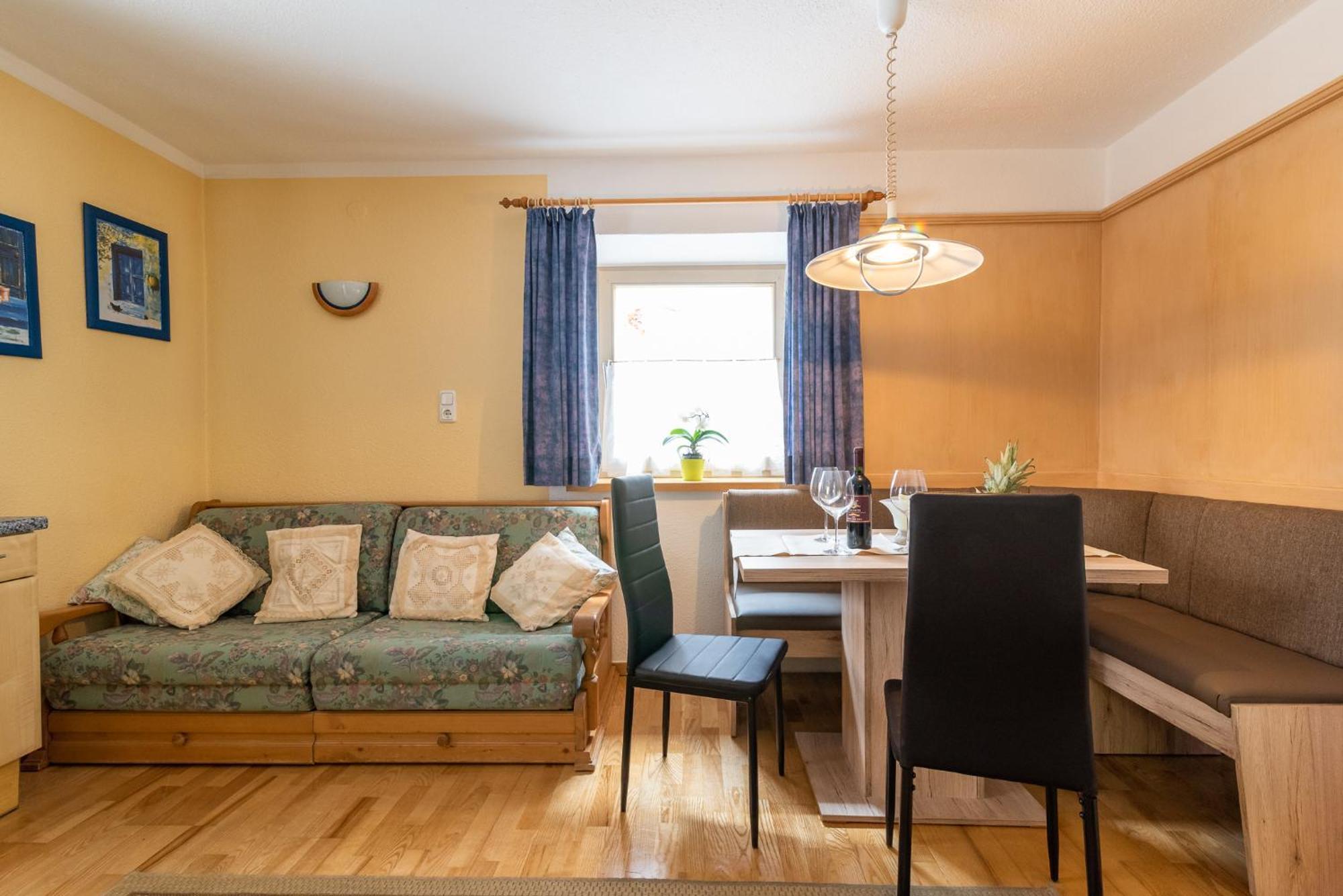 Garni Flori Villa Längenfeld Værelse billede